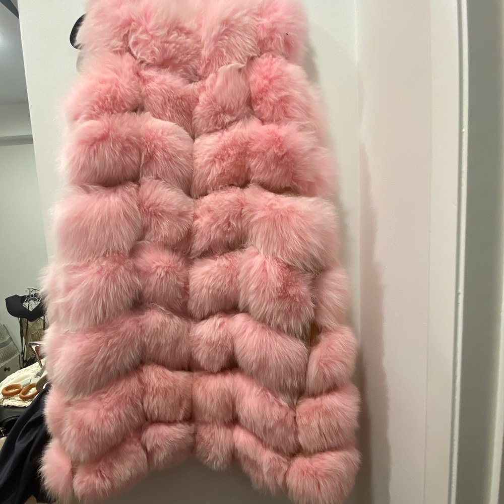 Real Fur Vest - Picture 5 of 8